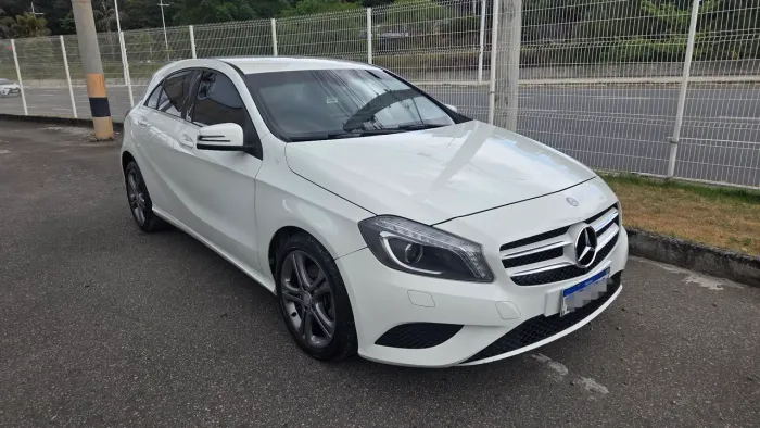 Mercedes-Benz Classe A 200 1.6 TB/flex Aut. 2015