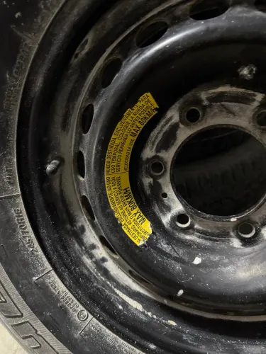 Pneu suporte step trailblazer/s10