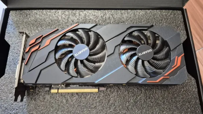 Placa de Vídeo Gigabyte GeForce GTX 1070 Ti 8GB GDDR5