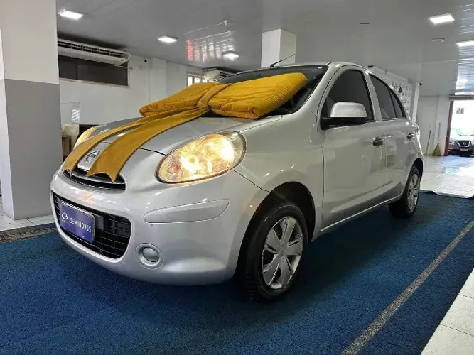 Nissan March S 1.0 16V Flex Fuel 5P 2012