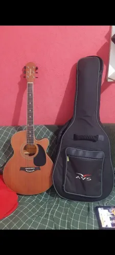 Violão Giannini
