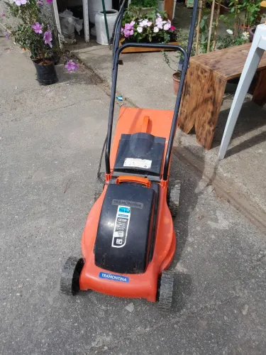 Cortador de grama