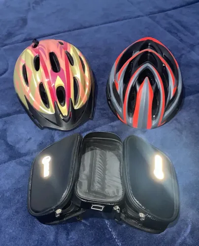 2 Capacetes + Suporte para Celular