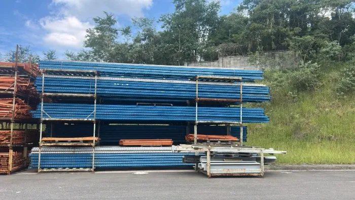 Porta Palete usado Águia - 200 montantes 10 metros e Longarinas com 2,30M. Oportunidade!