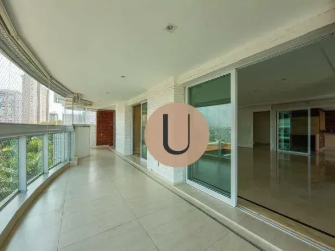 Apartamento com Varanda Gourmet no Tatuapé