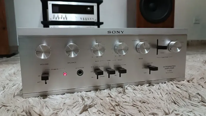 Amplificador integrado sony 1120f