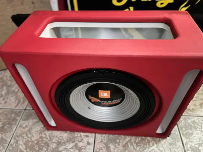 Caixa de som + tornado de 15 1500 RMS