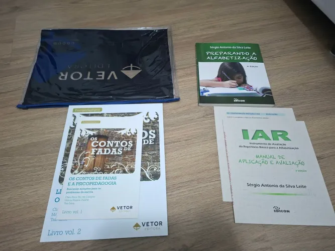 Iar e coleção psicopedagógica contos de fadas