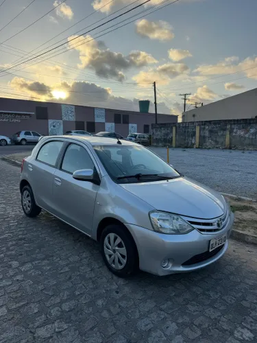 Toyota Etios XS 1.5 Flex 16V 5P Aut. 2017