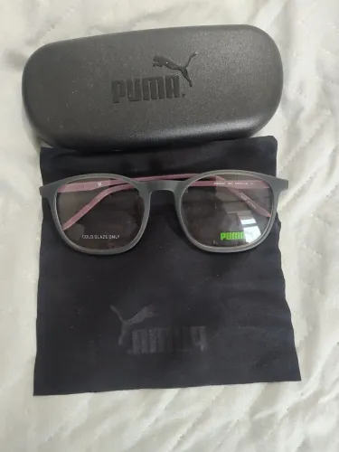 Óculos armação Puma