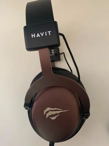 Vendo Fone Havit com Fio e Microfone Top - Pouco Usado, Excelente Estado