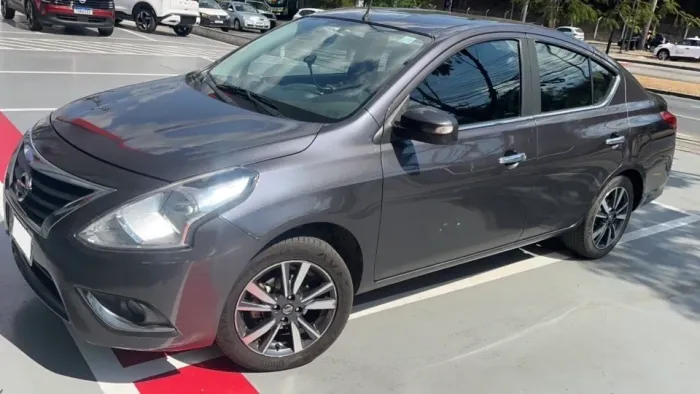 Nissan Versa SL 1.6 16V Flexstart 4P Aut. 2018