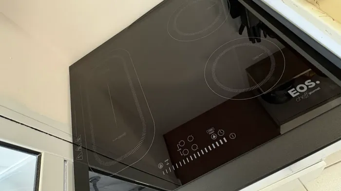 Cooktop de Indução EOS Freezone 4 Bocas ECI04EPF - 220V .