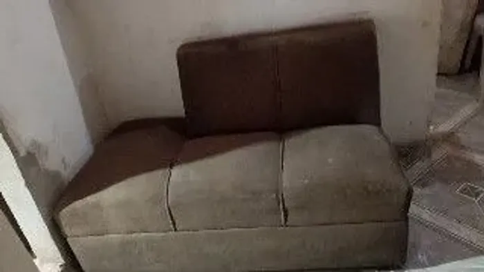 Sofá usado mais bem conservado 120