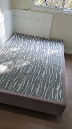 Base cama