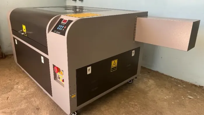 Máquina de Corte a Laser Co2 80w 60x40