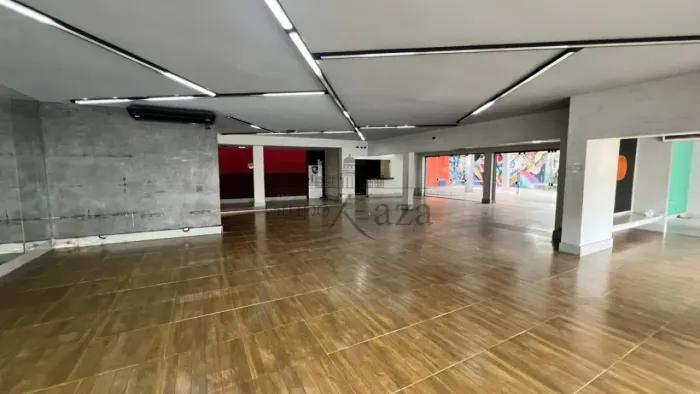 Ponto Comercial - Jardim Esplanada - 321,30m²