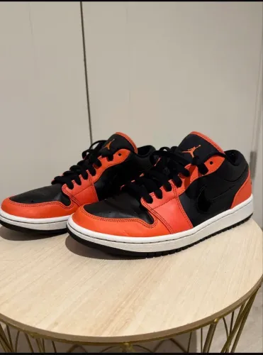 Jordan 1 low turf orange 