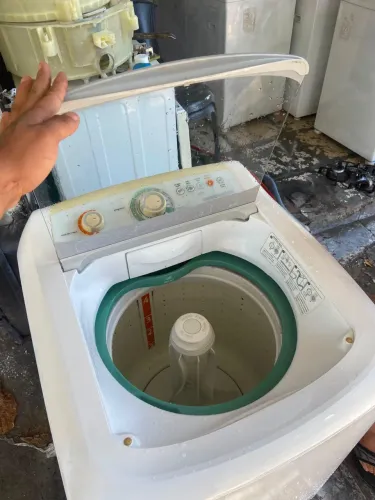 Máquina de lavar seminova cônsul 10kg