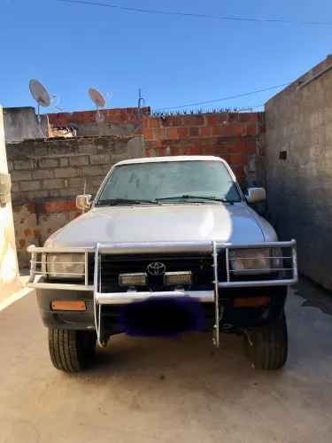 Toyota Hilux SW4 4X4 2.8 Diesel 1995