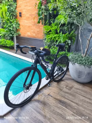 Gravel com upgrade Cannondale Top Stone 4 carbono 