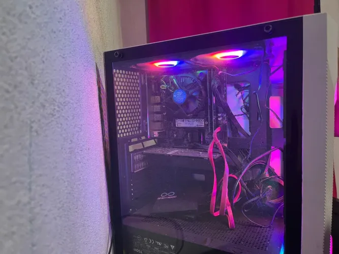 VENDE COMPUTADOR (PC GAMER)