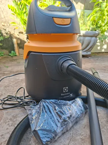 Aspirador de Pó e Água Electrolux Acqua Power 1250W - Na Caixa!