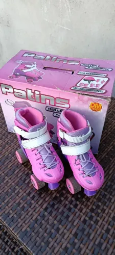 ? Desapegando patins Tam 31 ao 34, ideal para quem quer aprender R$120,00