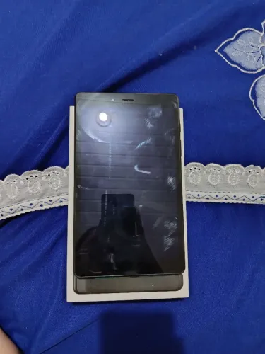 Tablet Samsung Galaxy tab A, 500$. Funcionando perfeitamente. 