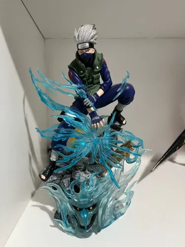 Kakashi Hatake versão Chidori 22-24cm