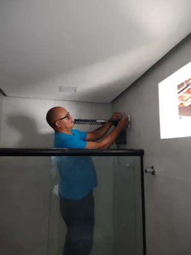 Eletricista Resolver Problemas na Instalação Elétrica