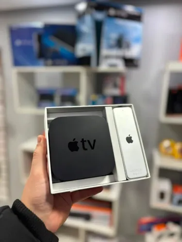 Apple TV HD (4th gen) + Siri Remote