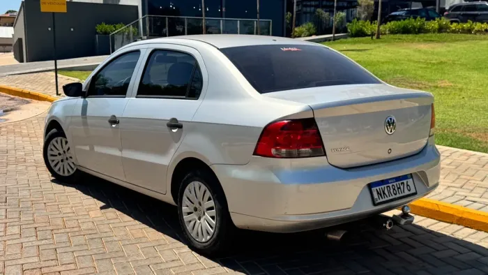 Volkswagen Voyage 1.0/1.0 City MI Total Flex 8V 4P 2010