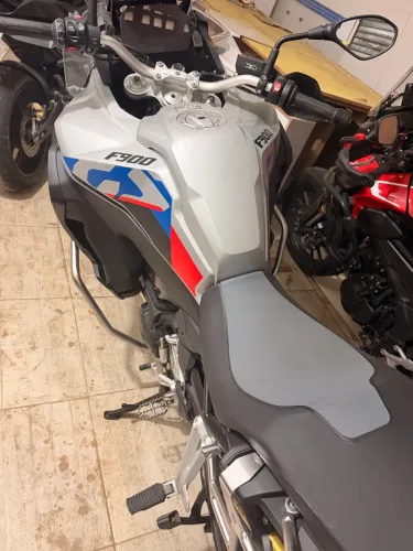 BMW F 900 GS Adventure Plus 2025