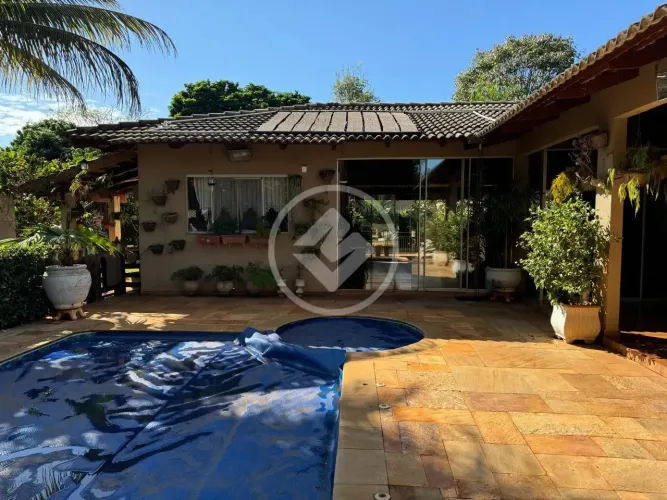 Chácara à venda em Santo Antônio de Goiás codigo: 72945