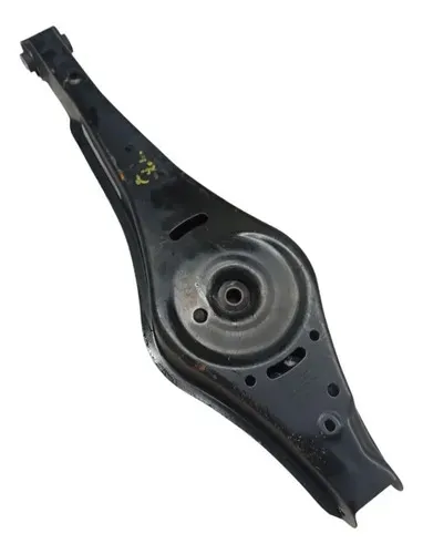Bandeja de suspensão traseira direita VW Jetta TSI 2.0 13-14