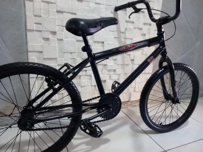 Bicicleta infantil Aro 20 toda perfeita