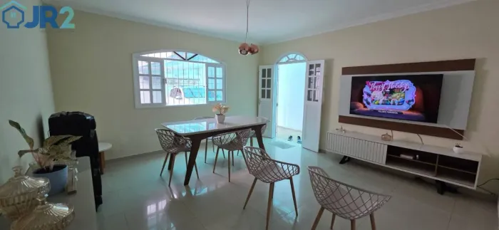 Casa à Venda Porteira Fechada