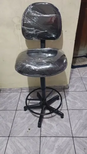 Cadeira para caixa de supermercado