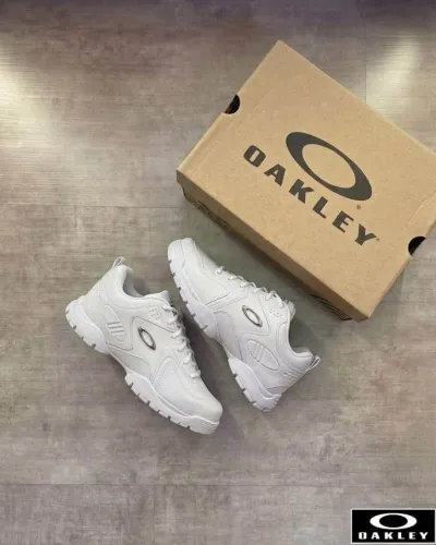 But importada Oakley