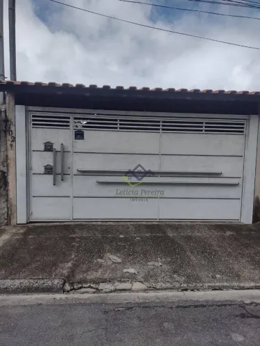 Casa com 2 quartos à venda, 66 m² por R$ 380.000 - Vila Santa Margarida - Ferraz de Vascon