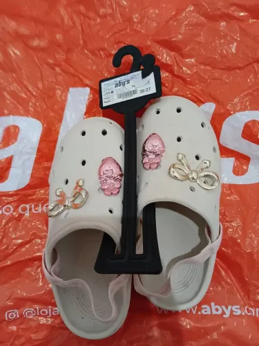Crocs infantil menina