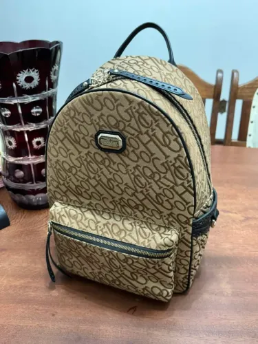 Mochila Victor Hugo