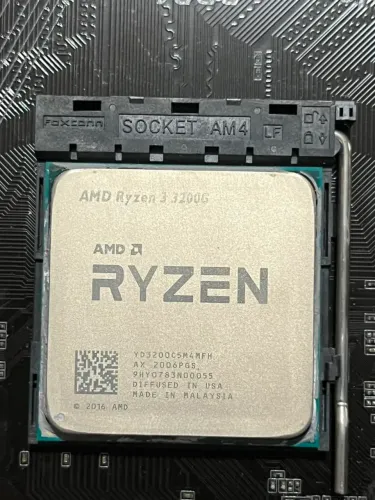 PROCESSADOR RYZEN 3 3200G