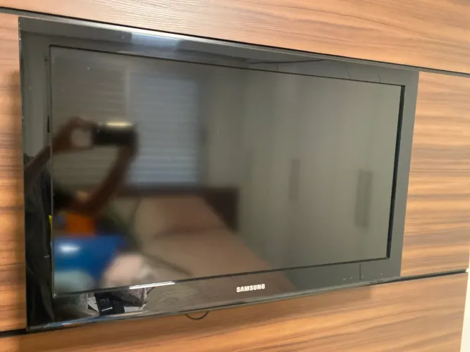 TV Samsung 32? LCD (Não é Smart)