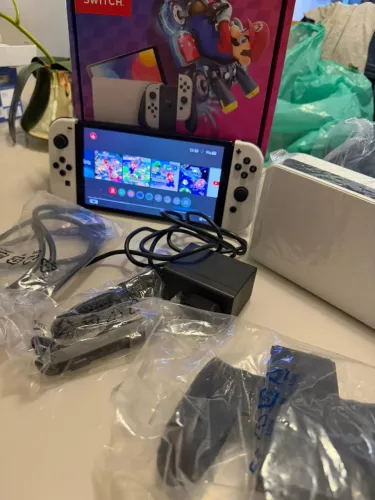 Nintendo Switch Oled desbloqueado lotado jogos