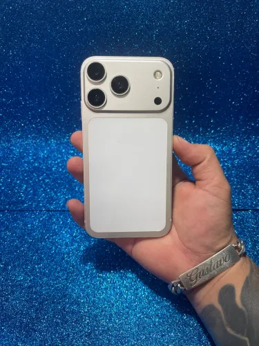 iPhone 11 adaptado para 17 Pro 90 dias de garantia