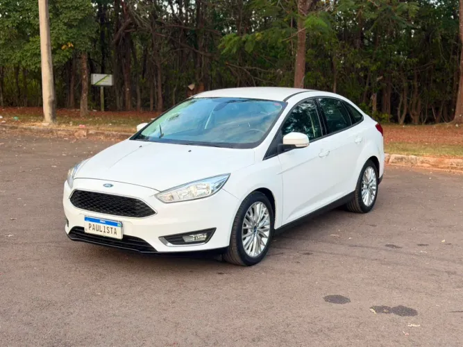 Ford Focus Fastback Se/se Plus 2.0 Flex Aut. 2018