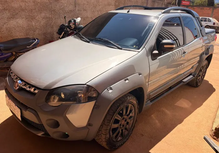 Fiat Strada Adventure1.8/ 1.8 Locker Flex CD 2019