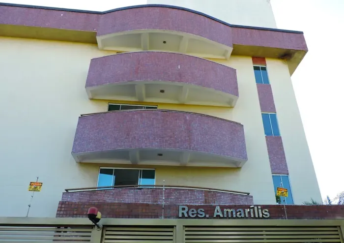Setor Leste Universitário - Goiânia - GO, Ed. Amarílis Kitinete 01 Quarto com armários